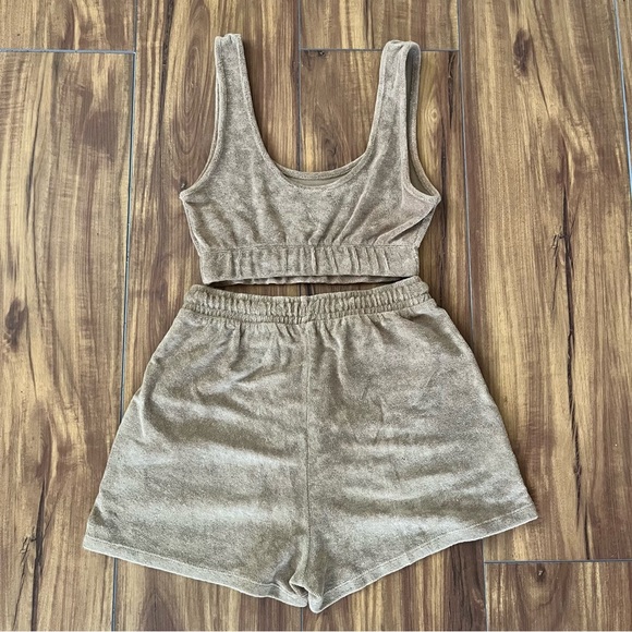 Zara Terrycloth Set - Picture 2 of 3